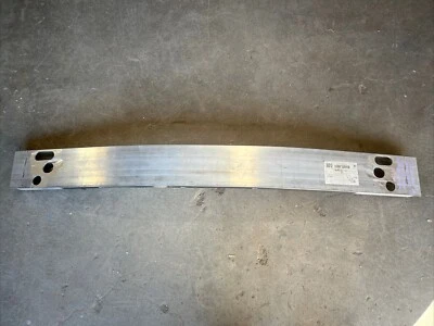 Lexus Rx350 2010 2011 2012 2013 2014 2015 refuerzo delantero usado fabricante original  Foto 1 de 4