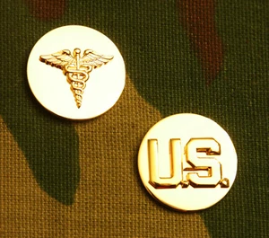 US ARMY MEDICAL CORPS & US ENLISTED COLLAR BRANCH INSIGNIA - Picture 1 of 1