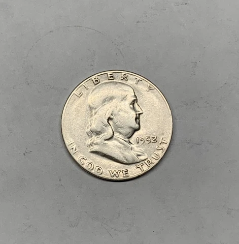 1952-S United States Ben Franklin 90% silver half dollar - Free Shipping Cover