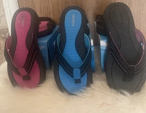 Speedo Sandals Size 8 Choice Of Pink Or Purple - Picture 1 of 1