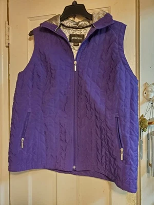 Chaleco Acolchado Avenue Púrpura Talla 14/16 Mujer Chaqueta Ligera con Forro Plateado Foto 1 de 4