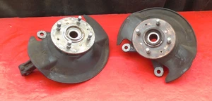 03 04 05 HONDA CIVIC FRONT BRAKE KNUCKLE SPINDLE SET PAIR BOTH OEM 1.7L NON ABS - Picture 1 of 6