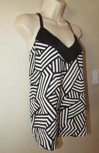 Metaphor Women's Medium Top Black White Criss Cross Back Basket Weave Tank NWT - Picture 1 of 12
