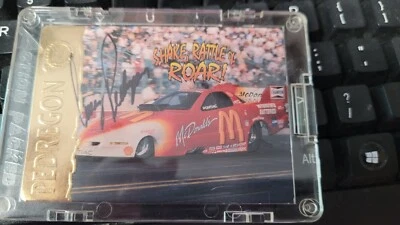 Cruz Pedregon # 2 麦当劳滑稽汽车集换卡亲笔签名  — 第 1/2 张图片