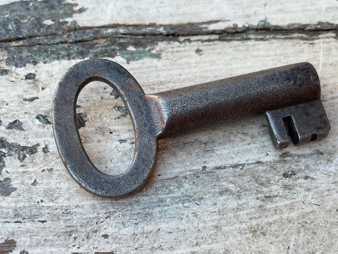 Early 19th Century Antique Victorian Hollow End Padlock Door Key 2.5" Long Cover