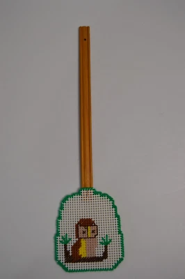 Vintage Kitschy Owl Fly Swatter Needlepoint Craft Homemade Kitchen Decor Cabin - Image 1 of 4