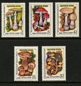 RUSSIA 5454-5458, 1986 TOADSTOOLS, MNH (RU1155K) - Picture 1 of 1