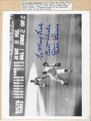 Don Larsen New York Yankees  Autographed 8x10  WS  Photo + 2 Signed Index Cards - Image 1 of 2