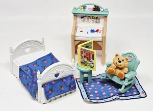 Juego completo de dormitorio Loving Family Fisher Price Dollhouse 1999 Jumpin on the Bed - Imagen 1 de 16