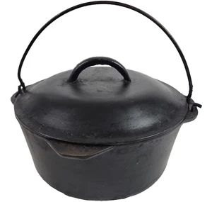 VTG Unmarked 4QT Lodge #7 Cast Iron Dutch Oven w Basting Lid, Wire Bail Handle - Picture 1 of 13
