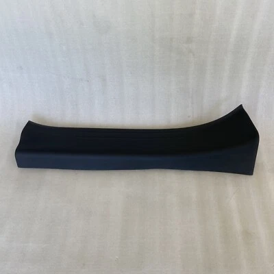 Nissan Murano 2015-2018 puerta trasera derecha umbral placa cubierta moldura OEM 769B6-5AA0A Foto 1 de 4