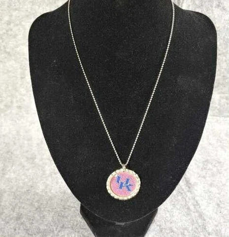 University of Kentucky 19" Bottle Cap Necklace Blue White Pink Cover