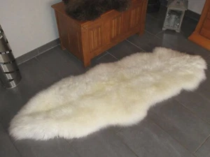 ECHTER NATUR ÖKO 2ER SCHAFFELLTEPPICH SCHAFFELL LÄUFER TEPPICH LAMMFELL WEIß - Bild 1 von 1