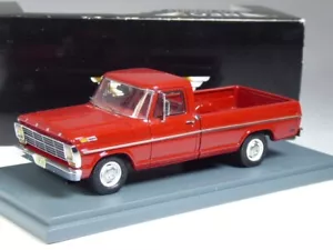 (SB-67) Neo Scale Models Ford F-Series Pickup Truck hellbraunrot in 1:43 in OVP - Bild 1 von 2