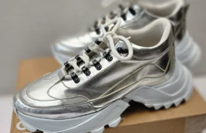 Shoes Leather Silver New Unisex US Size 9 Shoe made in Europe - Picture 1 of 9