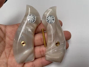 COOL! Grips For S&W J , BODYGUARD, ROUND BUTT GRIPS WHITE RESIN - Picture 1 of 5