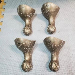 4 Antique Clawfoot Bathtub Feet - Picture 1 of 8