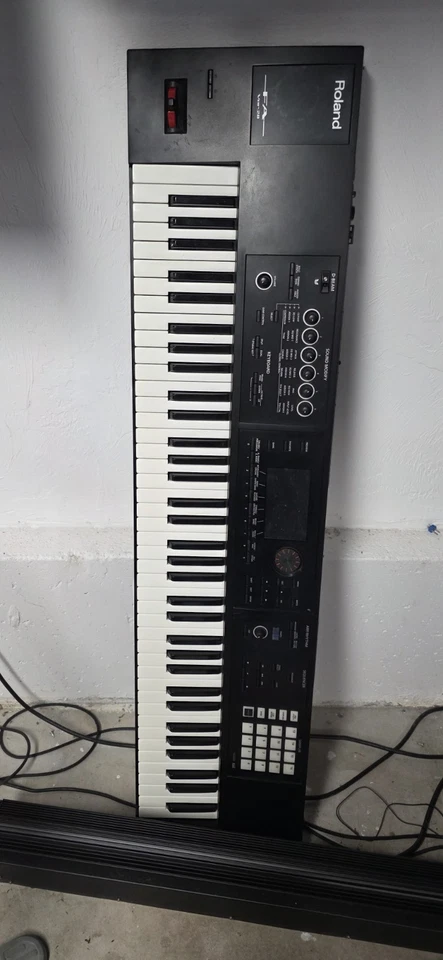 Roland FA 07 WORKSTATION - Image 1 of 1