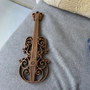 Vintage Homco Wall Decor Violin Plastic Ornate 1979 Made In Usa #7585 - Picture 1 of 11