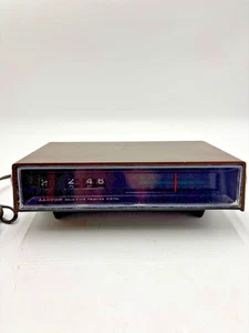 Vintage Lloyds Solid State #IJ44G-37A rolling number clock radio. Working1 - Bild 1 von 9