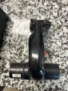 RAYMOND 1014652/005  HANDLE - Picture 1 of 2