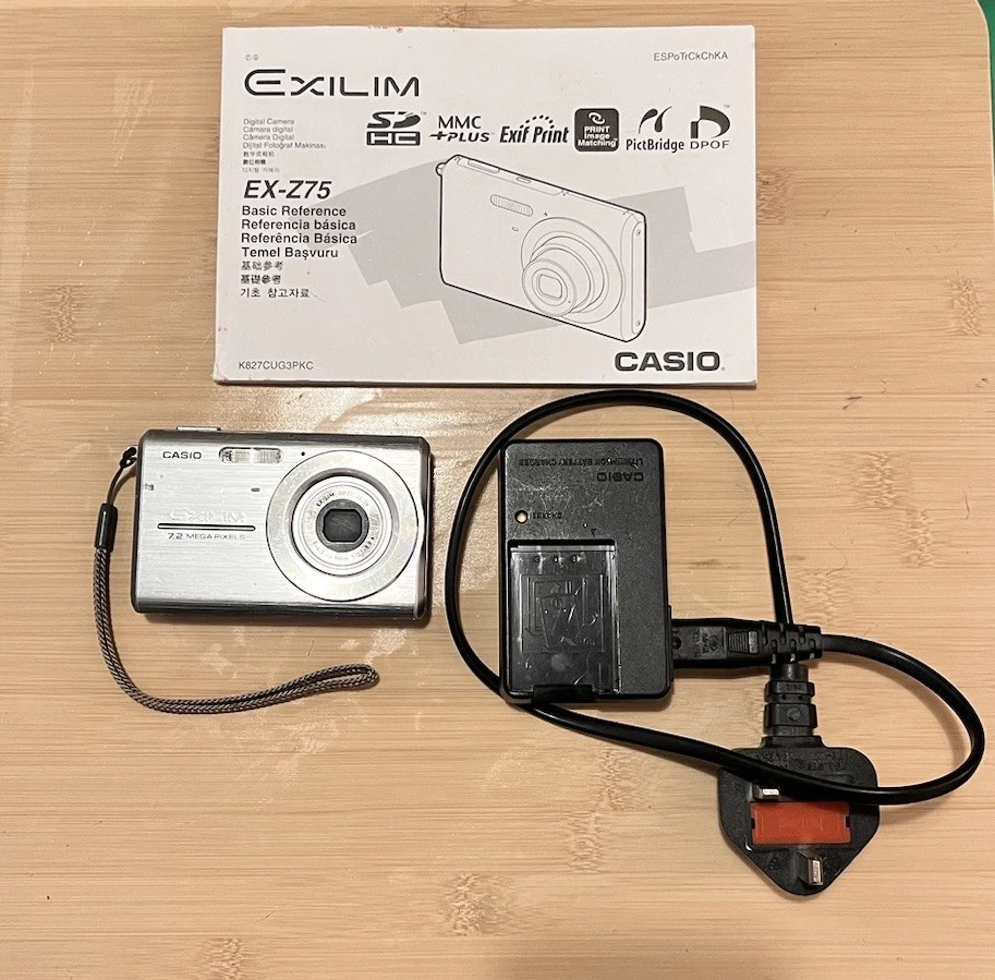 Casio Digital Camera Exilim EX-Z75 7.2MP Silver Tested Charger New Battery Book - Image 1 of 4