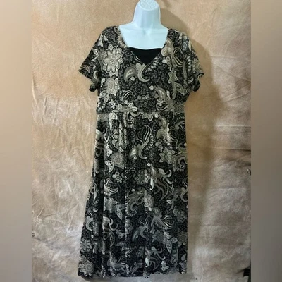 Maxi Vestido Croft & Barrow Cachemira Negro y Crema 1X Foto 1 de 4