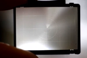 NIKON F3 F3HP CAMERA FOCUSING SCREEN TYPE E FOR ARCHITECTURAL PHOTOGRAPHY - Picture 1 of 2