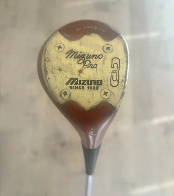 Inserto rígido de grafito para mano derecha de caqui Mizuno Pro 3 Foto 1 de 4