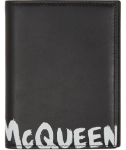 Alexander McQueen Porta Passaporto Graffiti Nero NUOVO DI ZECCA con scatola originale AMQ - Foto 1 di 3