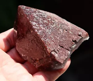 Amethyst. Hematite inclusions. Moon Light Mine, Thunder Bay Dist., Ontario, CA - Picture 1 of 8