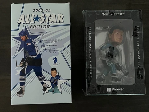 Jaromir Jagr Bobblehead NIB with BAP package-Forever Collectibles Men Of The Ice Cover