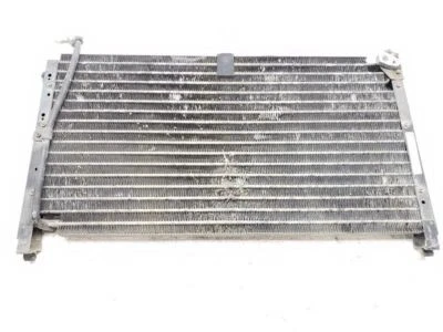 Nissan Pickup 1993 1994 1995 condensador de aire acondicionado OEM 9211059G00 Foto 1 de 4