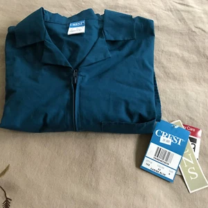 New w/Tags Men's Crest Scrubs Top Size S - Picture 1 of 7