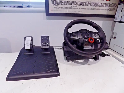 Logitech Driving Force GT Steering Wheel + Pedals Set for PS3 or PC Genuine - Image 1 of 4