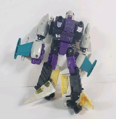 Transformers War for Cybertron Earthrise Voyager Class Snapdragon INCOMPLETE - Image 1 of 4