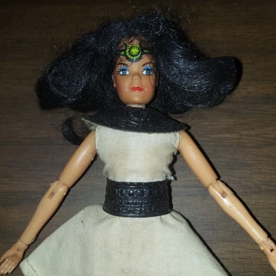 Figura de acción de colección Mego Isis Worlds Greatest Super Héroes Foto 1 de 3