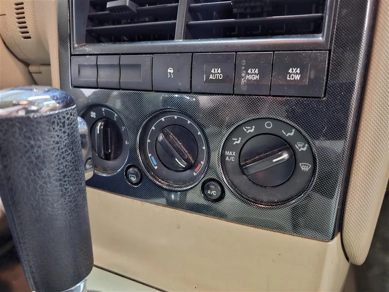 Calefacción A/C Control FORD EXPLORER 02 03 04 05 06 Foto 1 de 1