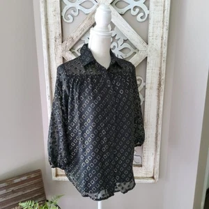 Notations Women's 3/4 Sleeve Foiled Jacquard Chiffon Blouse in Black & Gold - Picture 1 of 10