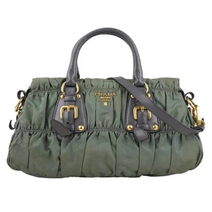 Prada Gaufre Nylon Schultertasche In Khaki - Bild 1 von 6
