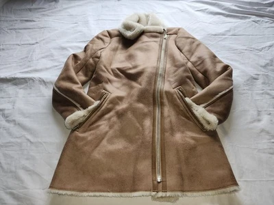 Casaco de camurça Abercrombie And Fitch FAUX FUR TRIM marrom tamanho pequeno é usado - Imagem 1 de 4