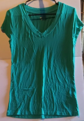 Merona women's size L/G T-shirt aqua Teal color short sleeves v-neck - Image 1 of 4