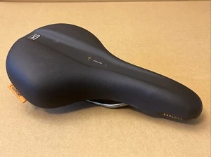 Sillín de bicicleta Selle Royal Explora, moderado, todo terreno ROYALGEL - Precio de venta sugerido por el fabricante $60 - Imagen 1 de 16
