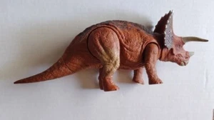 Jurassic World Roarivores Triceratops Dinosaurier Actionfigur Sound Mattel - Bild 1 von 6