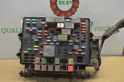 Chevrolet Tahoe 2000-2002 caja de fusibles unión 1520192802 módulo 86-28D5 Foto 1 de 4