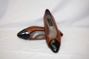 Vintage SESTO MEUCCI Of Florence Brown Leather Pumps, Cap Toe Size 5.5M-B80 - Picture 1 of 9