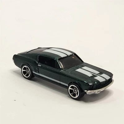 Mustang verde Hot Wheels Fast & Furious #HW-744 Foto 1 de 4