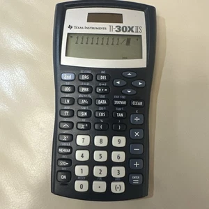 Texas Instruments TI-30XIIS wissenschaftlicher Taschenrechner - Bild 1 von 1