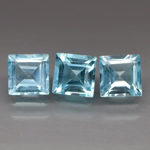 Quadrato 7 mm. Colore incantevole e bella forma! Topazio blu svizzero Brasile 3 pezzi/7,27 ct. - Foto 1 di 6
