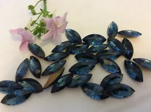 Vintage Czech Rhinestone Montana Sapphire Foiled 15x7mm Pack of 12 CRAFT - Picture 1 of 3